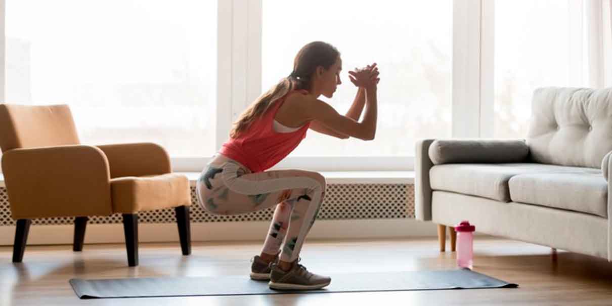 10 sentadillas cada hora podrían mejorar tu salud más de lo que imaginas