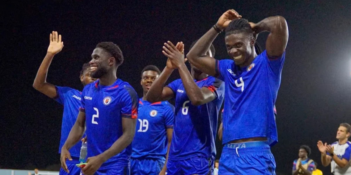 FIFA obliga a Haití a modificar su camiseta para el Mundial 2026