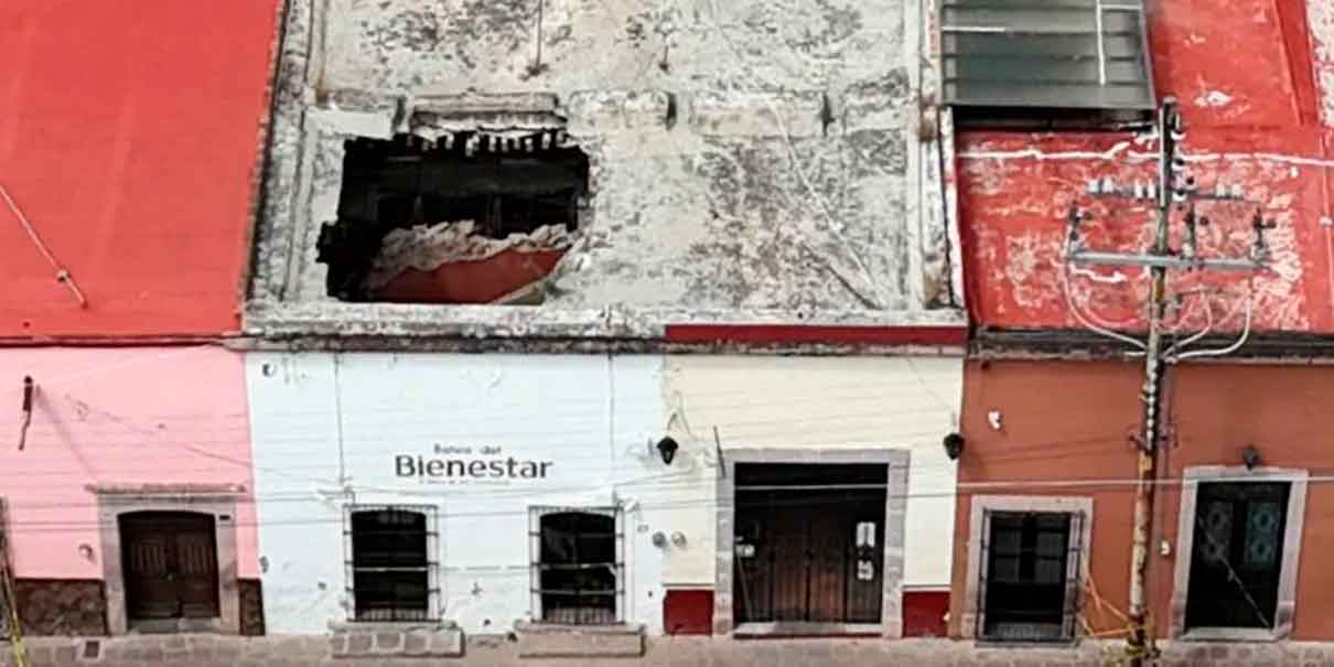 Colapsa techo del Banco del Bienestar en Zacatecas; no hay heridos