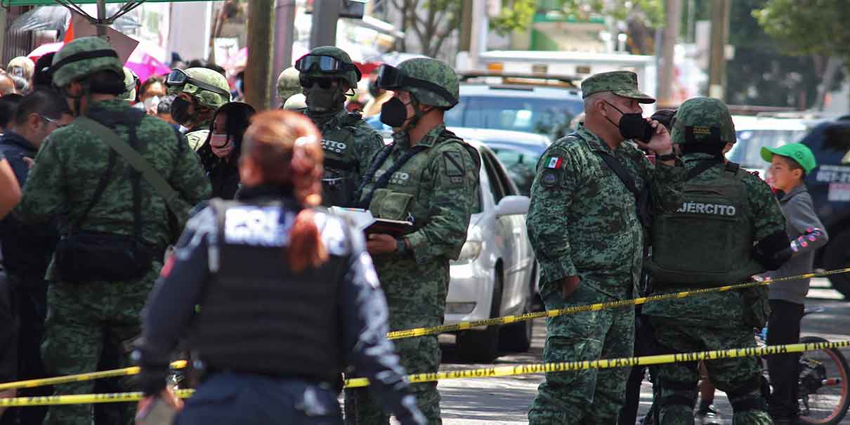 BALACERA afuera de CENTRO DE VACUNACIÓN en Puebla anti Covid dejó 4 HERIDOS