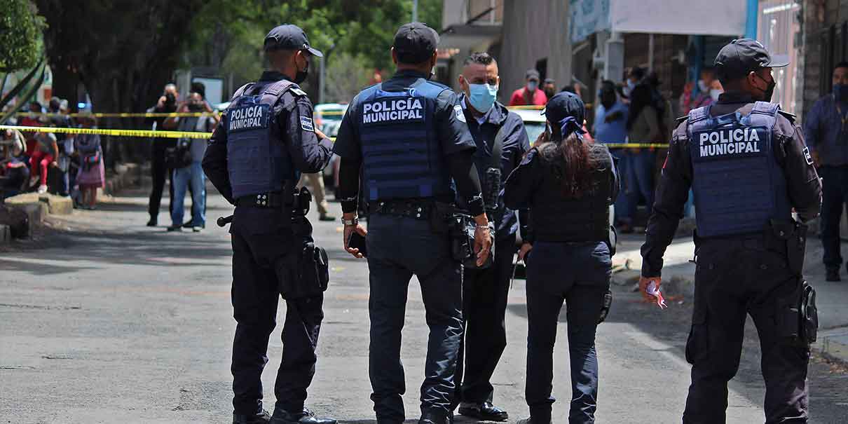 BALACERA afuera de CENTRO DE VACUNACIÓN en Puebla anti Covid dejó 4 HERIDOS