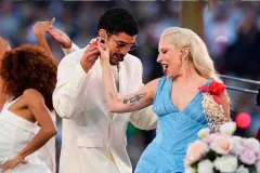 ¿Símbolos ocultos durante el  show que dio Bad Bunny? Aquí te lo decimos 