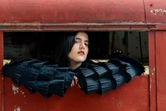 Camila Fernández presenta su nuevo sencillo desgarrador “No Manches”