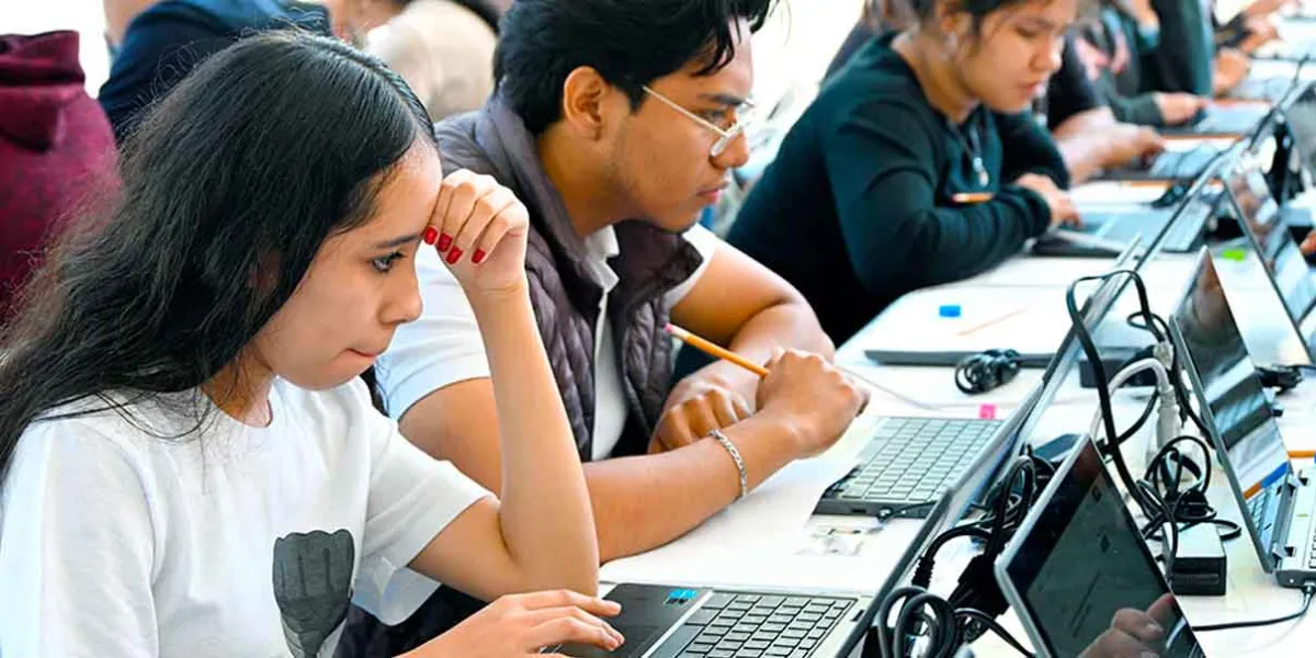 UNAM vuelve al examen presencial en 2027 tras polémica por trampas