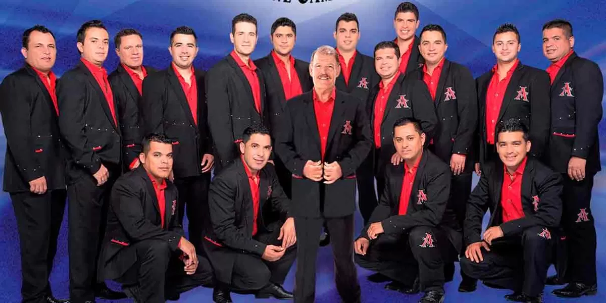 “Aquí Hay Para Llevar” con La Arrolladora Banda El Limón 