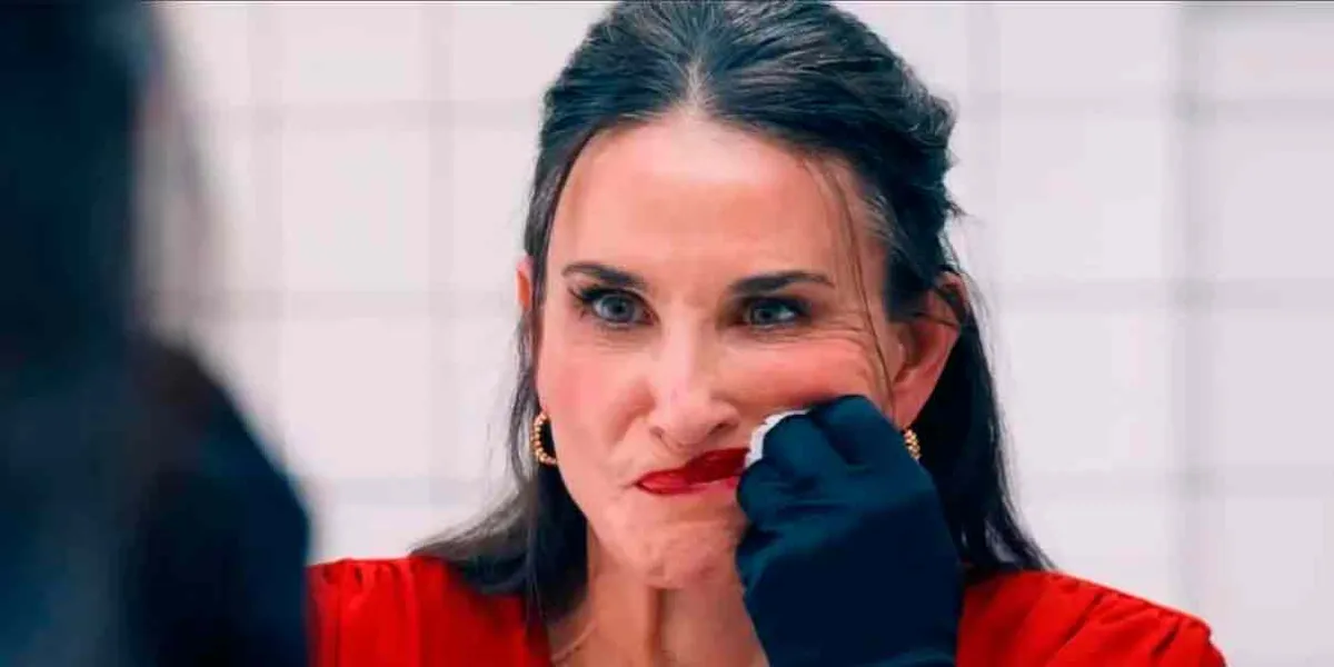 Disfruta “La Sustancia” protagonizada por Demi Moore por MUBI