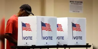 Ofrece Trump un millón de dólares a quien denuncie fraude electoral en EU