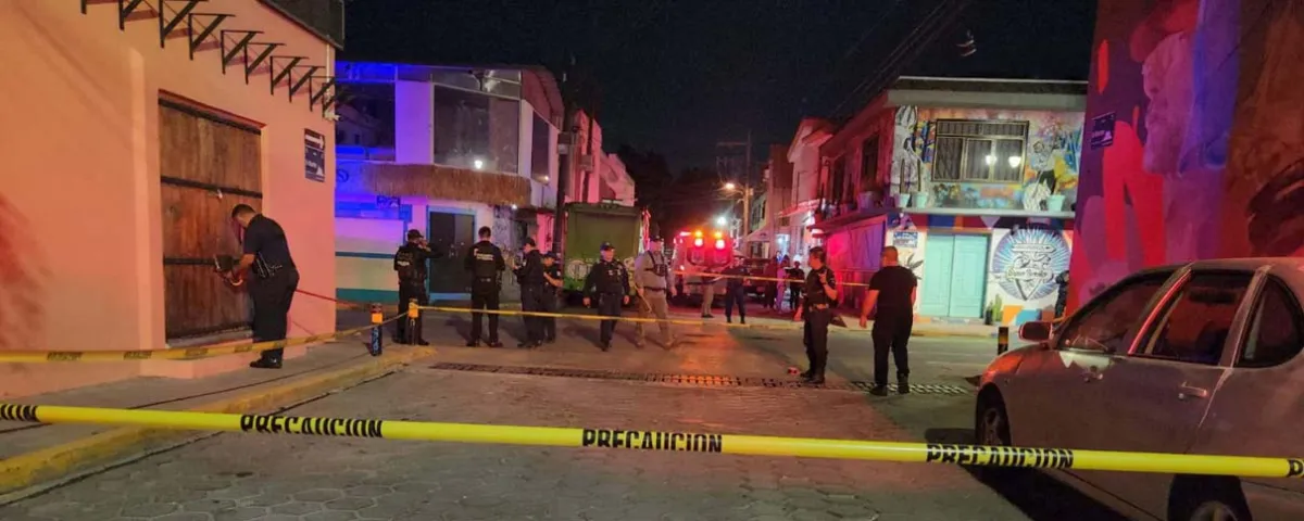 Encapuchado mata a balazos a taquero en zona de antros de Cholula